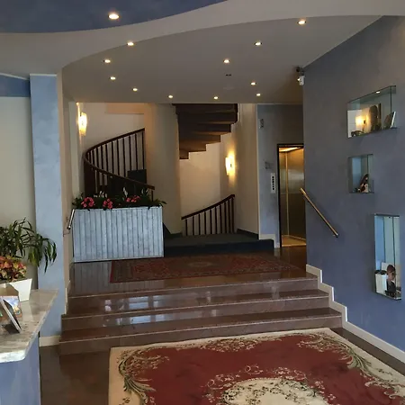 Hotel La Bussola-2